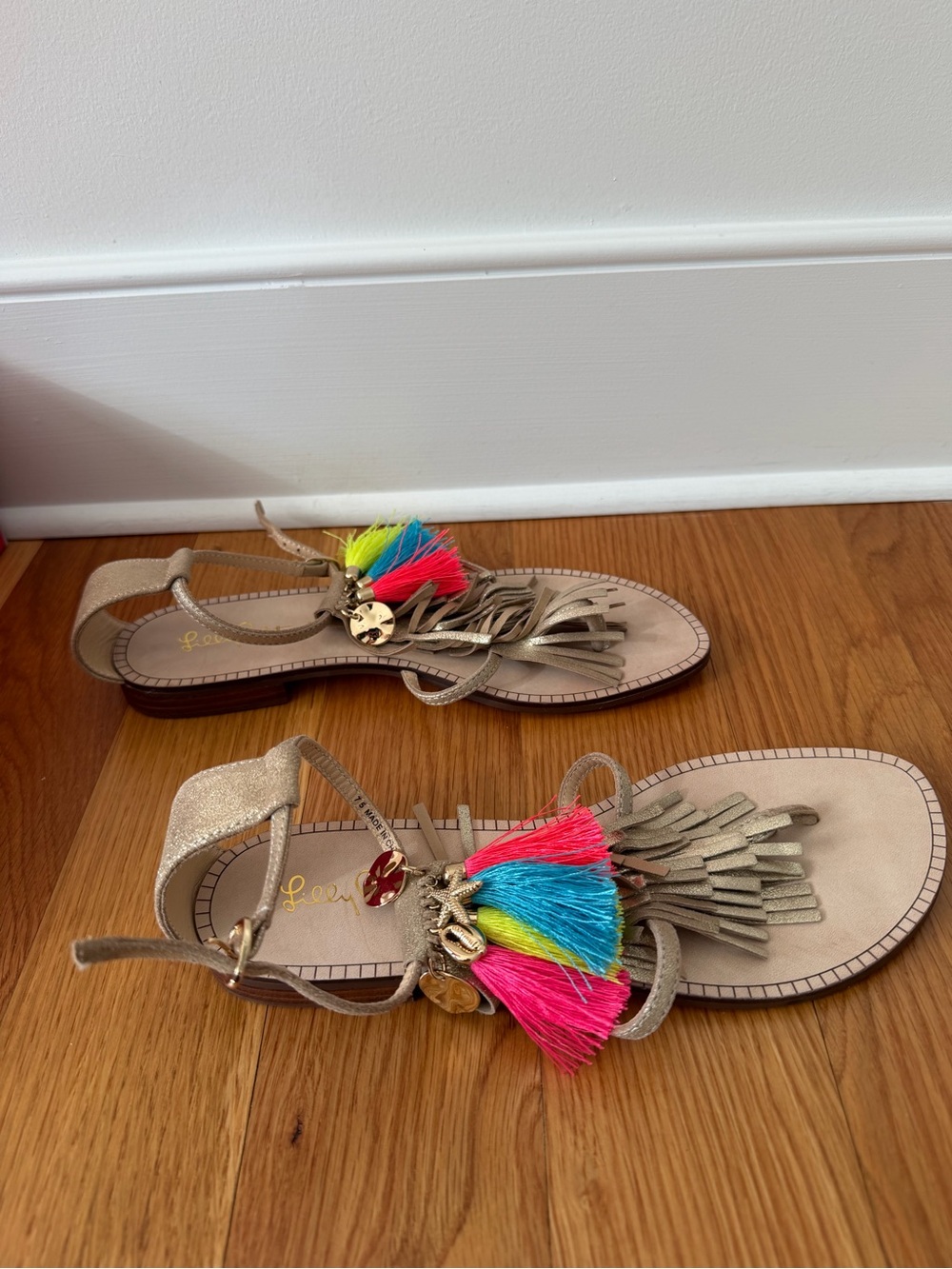 Lilly Pulitzer Metallic Sandal - Picture 4 of 4